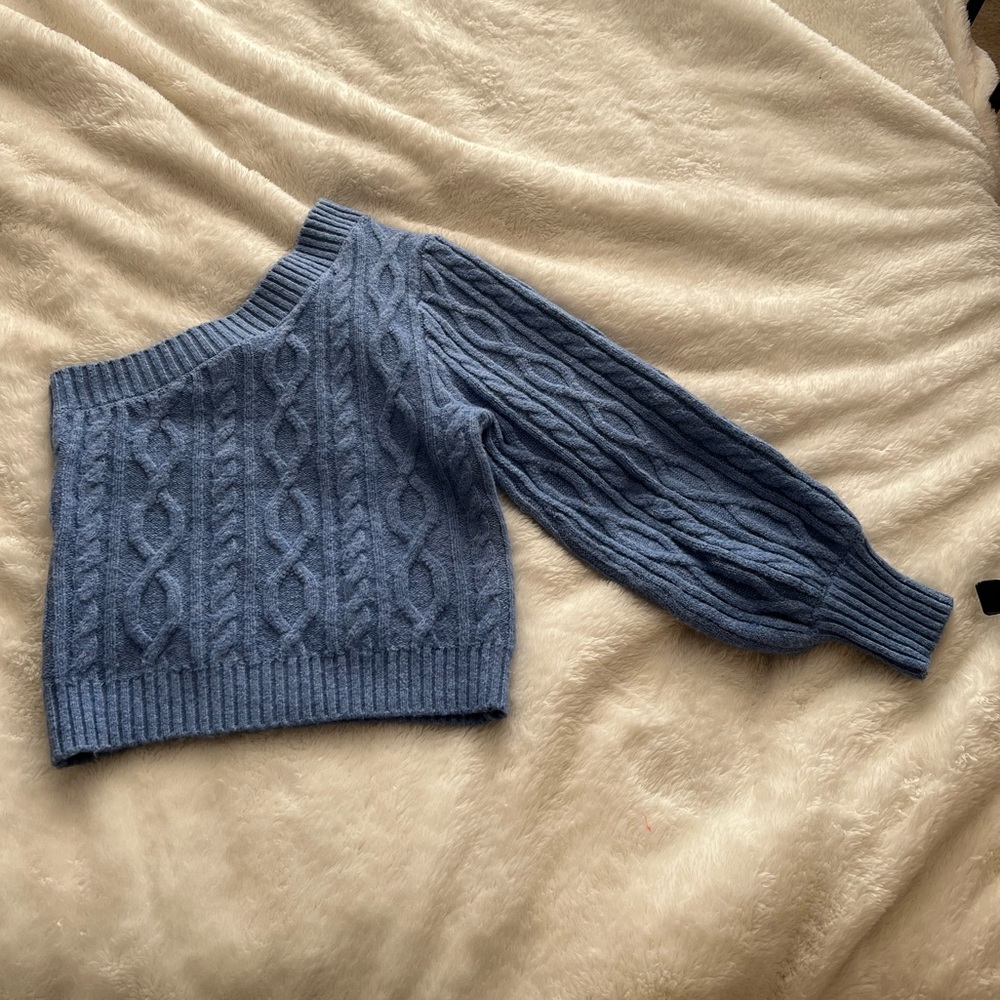 Cable knit off the shoulder sweater